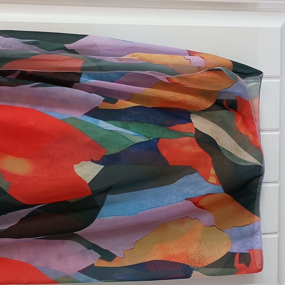 Swim Cover up skirt, I never wore. - Picture 4 of 6